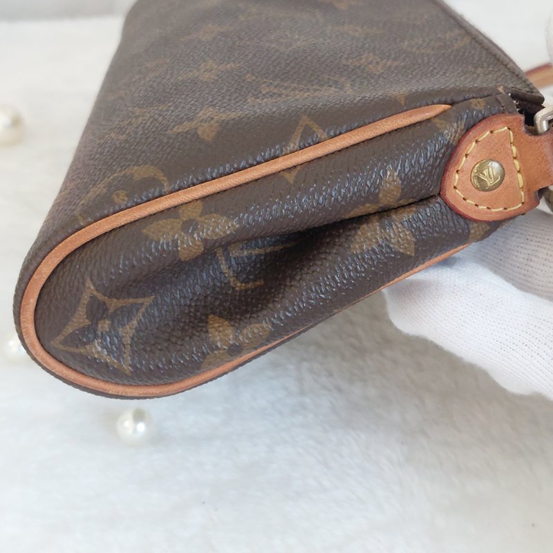 LV  M95567 EVA 原花金牌金鍊手提包/肩背包/斜背包/晚宴包/腋下包 /麻將包-29