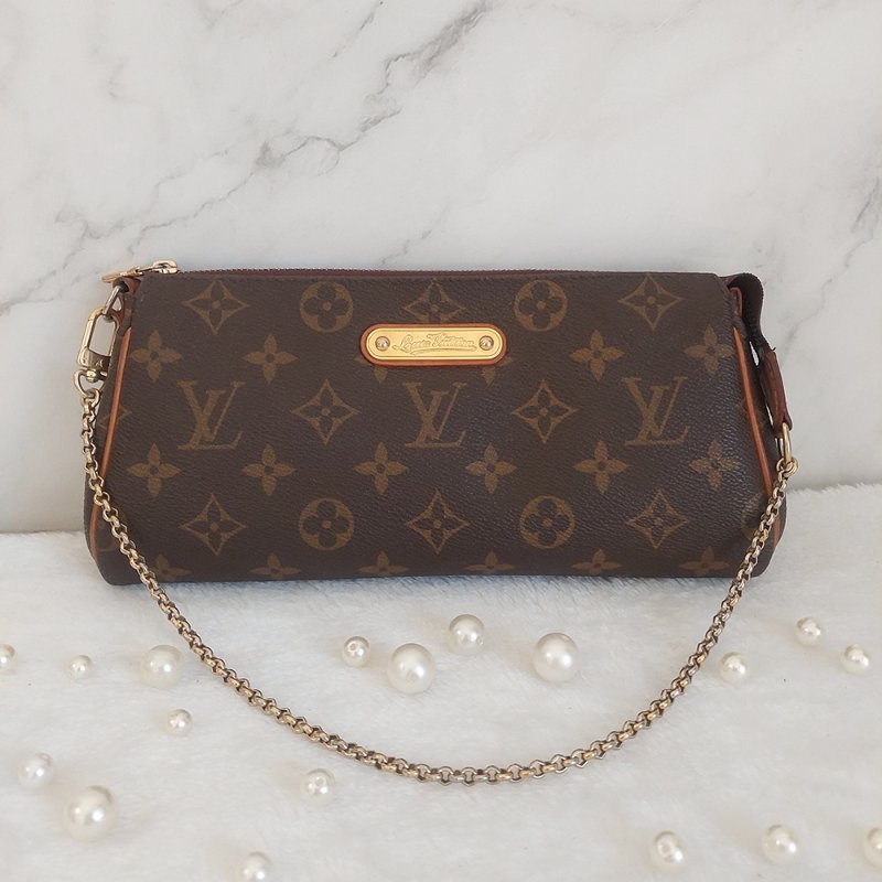 LV  M95567 EVA 原花金牌金鍊手提包/肩背包/斜背包/晚宴包/腋下包 /麻將包-51