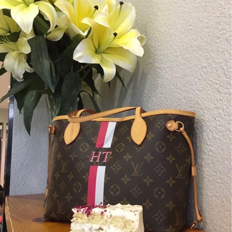 Louis Vuitton路易威登 neverfull 小號塗鴉款，絕版閒置保存品嘎嘎新。-0