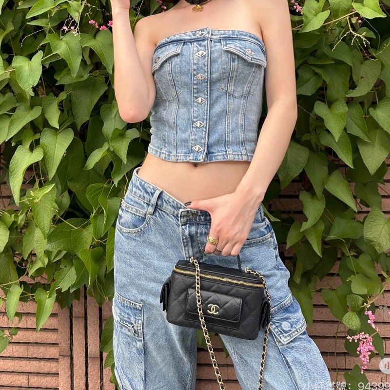 ෆ Chanel cargo黑金荔枝手提化妝盒🈶購證-0