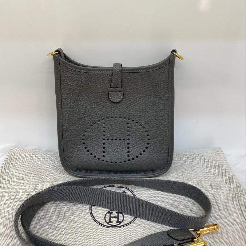 HERMES愛馬仕 mini 伊芙琳積雨雲灰金扣，肩帶 閒置99新 現貨好價-0