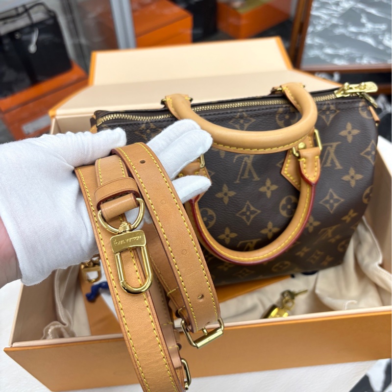 【💕大全套帶票有鎖具】 LV 老花speedy25肩帶款 手提包-4
