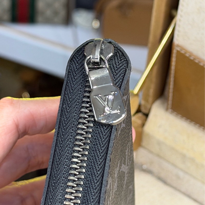 上架中🔑Louis Vuitton 黑色原花男士拉鍊長夾-7