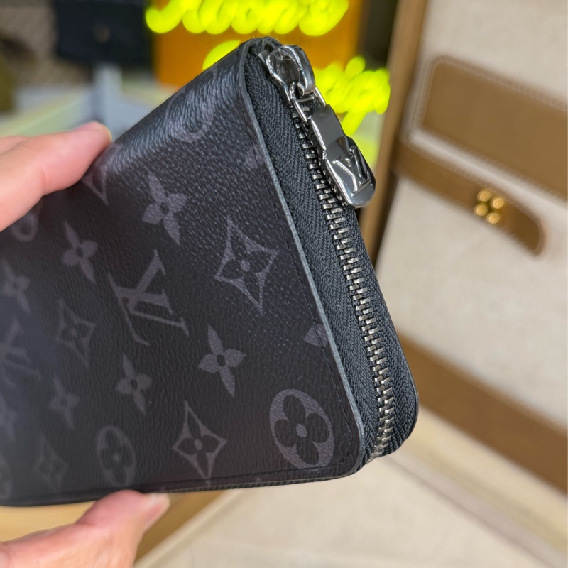 上架中🔑Louis Vuitton 黑色原花男士拉鍊長夾-8