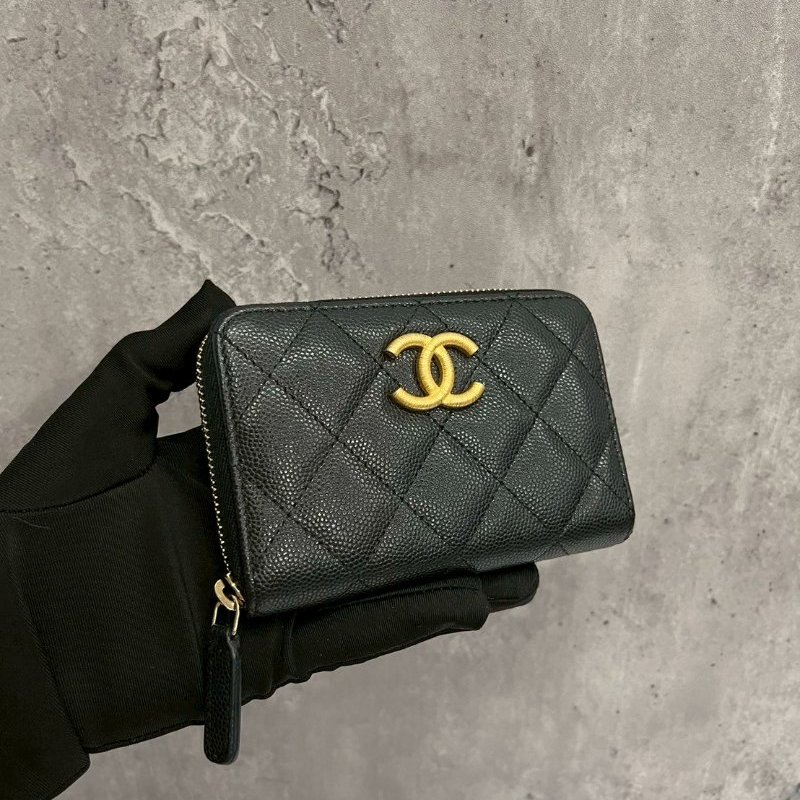Chanel 25p 大ㄇ零錢包 中間有拉鍊-0