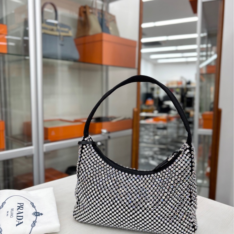 【99新】 Prada Crystal Re-edition黑色釘珠Hobo 單肩包-3