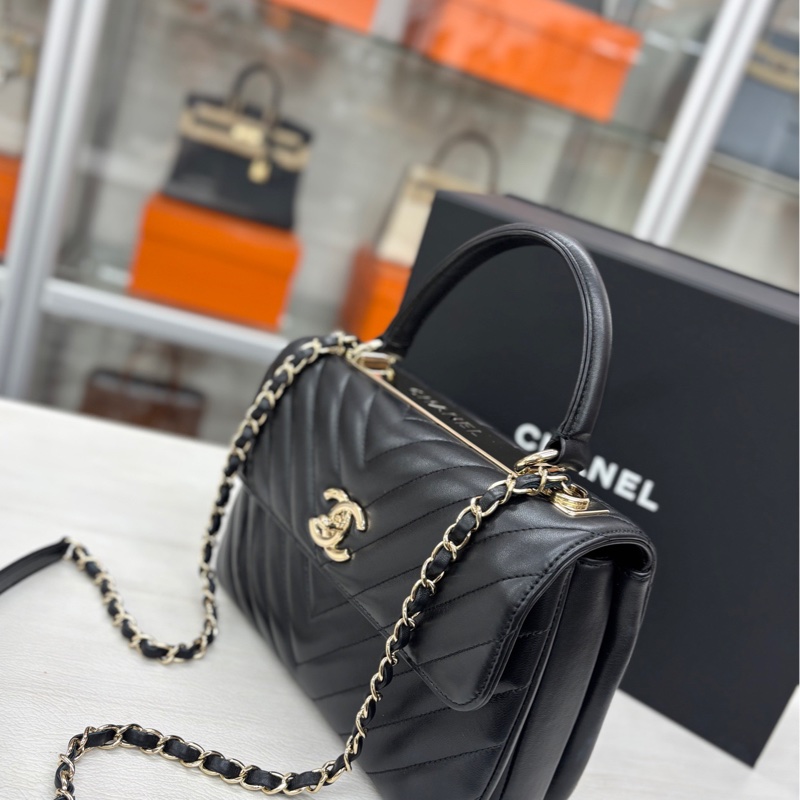 【99新】 Chanel 黑金V紋小號Trendy cc手袋-4