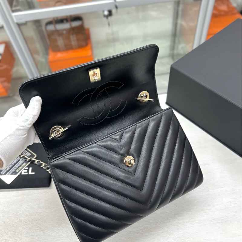 【99新】 Chanel 黑金V紋小號Trendy cc手袋-7
