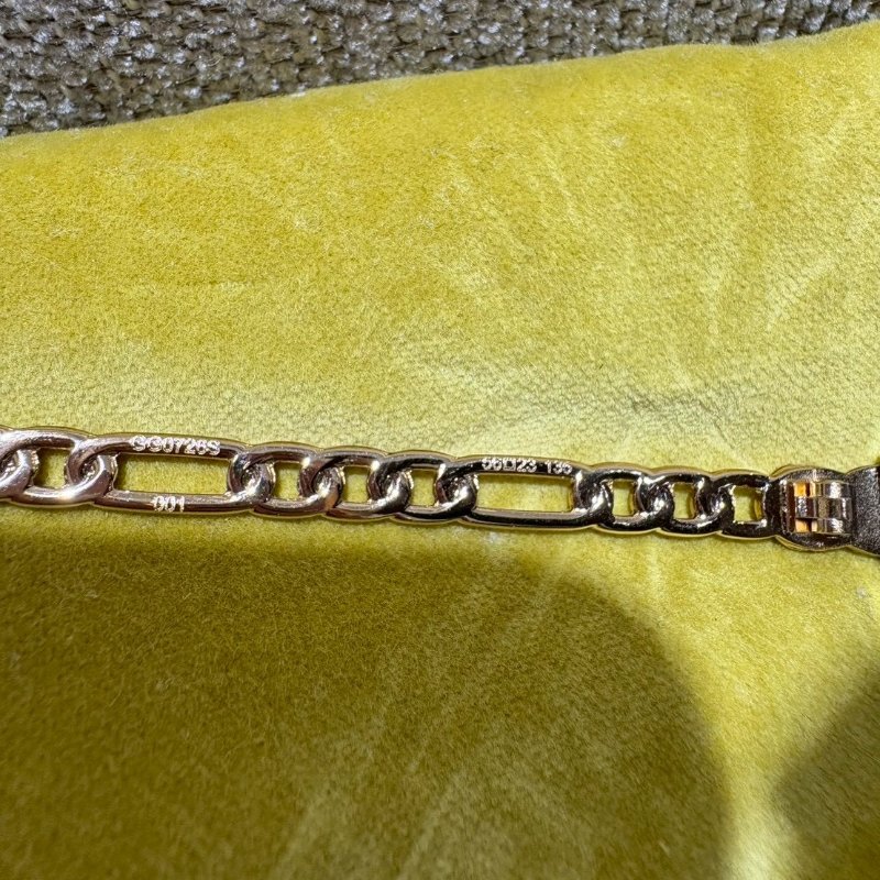 GUCCI 吊墜雙G墨鏡-9