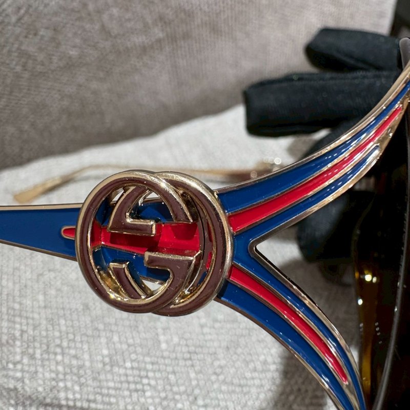 GUCCI 玳瑁藍紅紋墨鏡-15