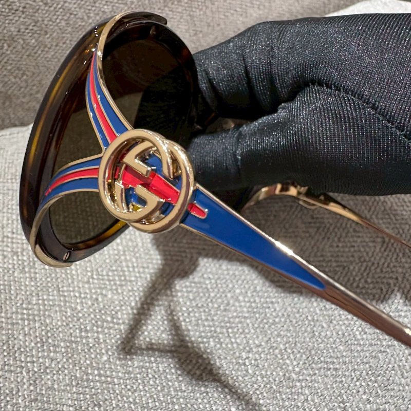 GUCCI 玳瑁藍紅紋墨鏡-16