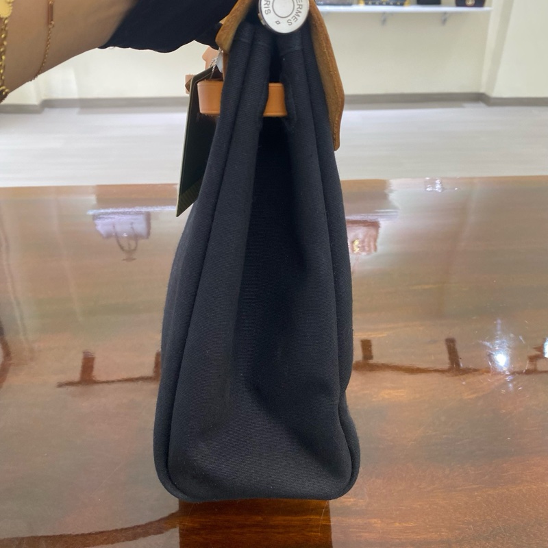 愛馬仕hermes herbag31黑白棕三色單肩包 斜挎包。-2