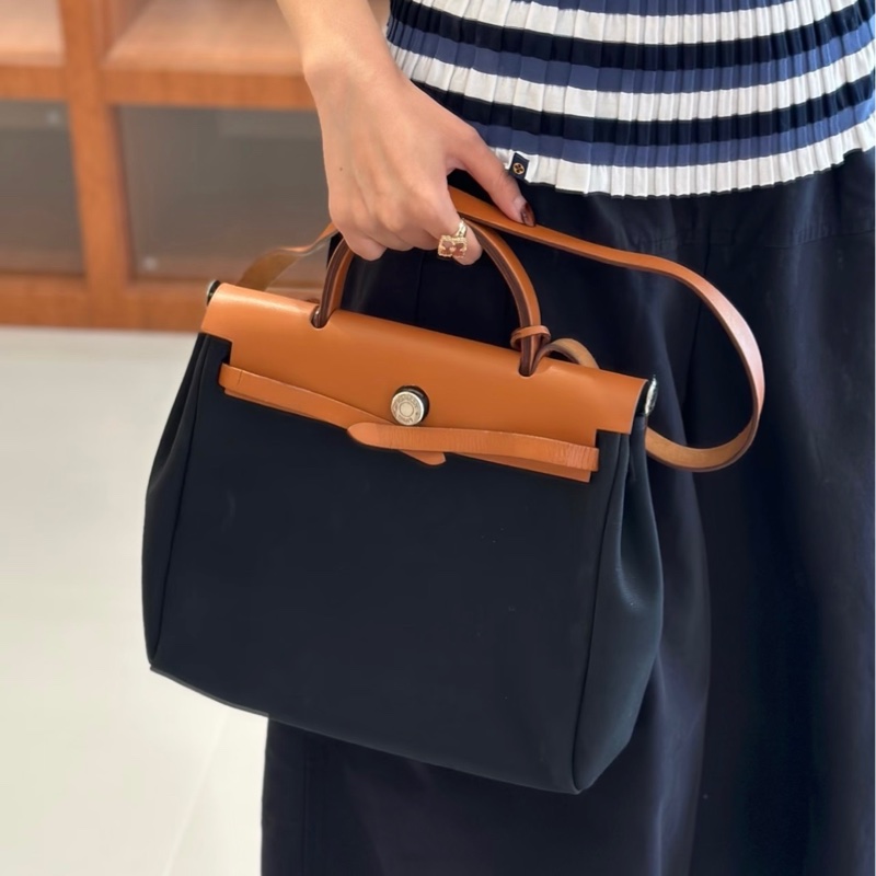 愛馬仕hermes herbag31黑白棕三色單肩包 斜挎包。-7