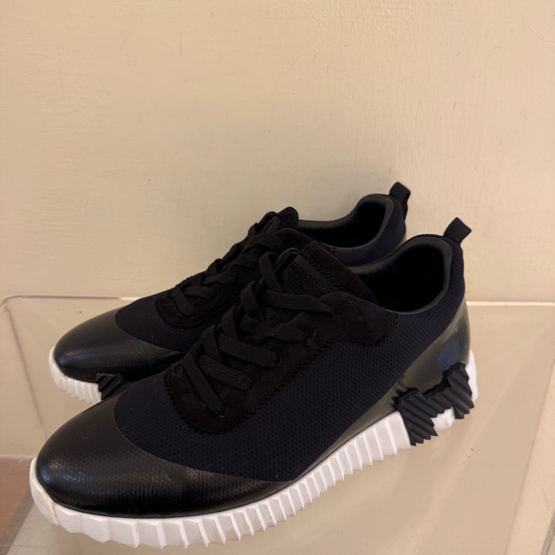 有盒子有拍購證 專櫃買 愛馬仕休閒鞋男生45-0