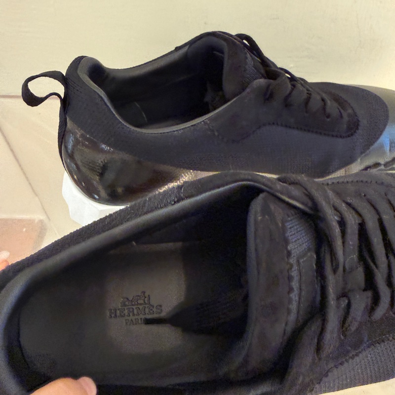 有盒子有拍購證 專櫃買 愛馬仕休閒鞋男生45-6