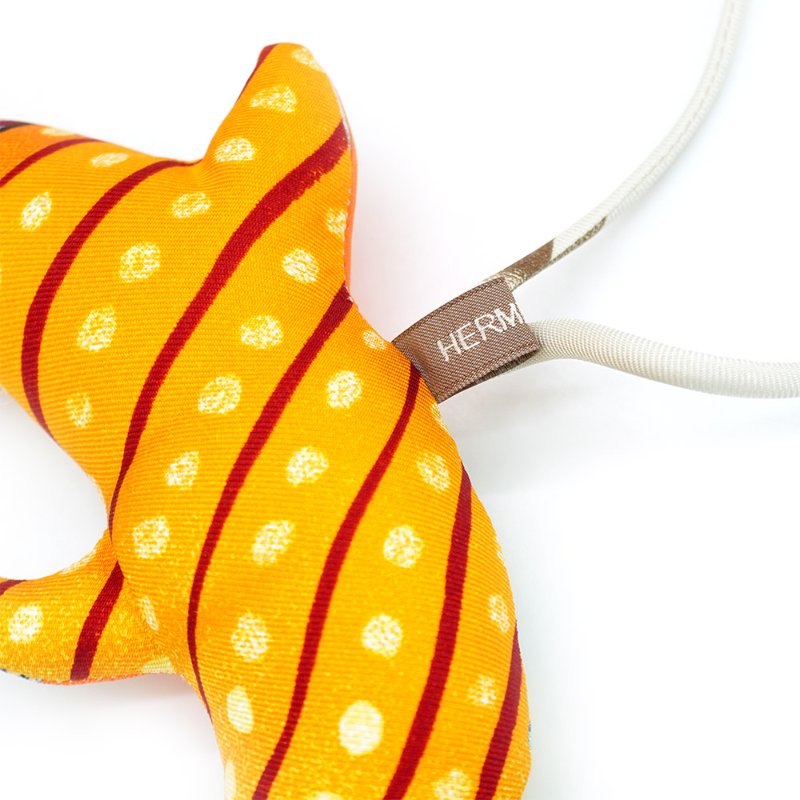 Hermes 絲質海豚吊飾(橘/黃)-2