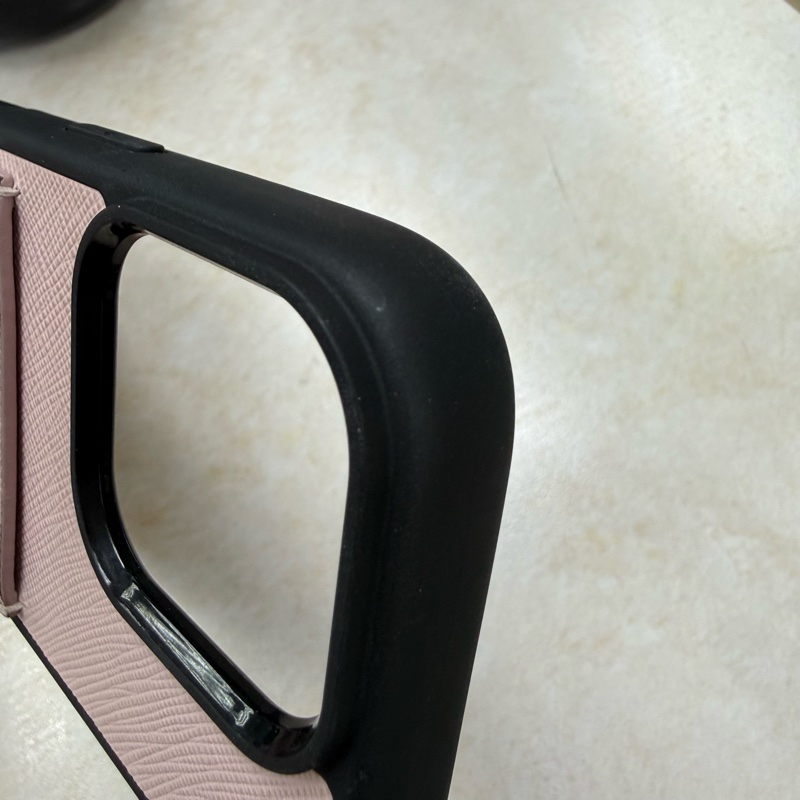 Prada i16 pro 手機殼 卡夾 Saffiano leather case for iPhone 16 Pro-7