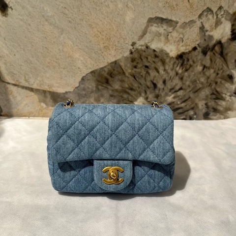 Chanel 牛仔布金球CF 17