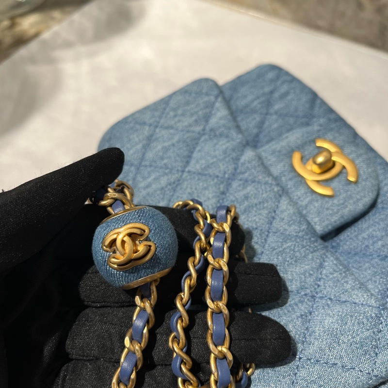 Chanel 牛仔布金球CF 17-7
