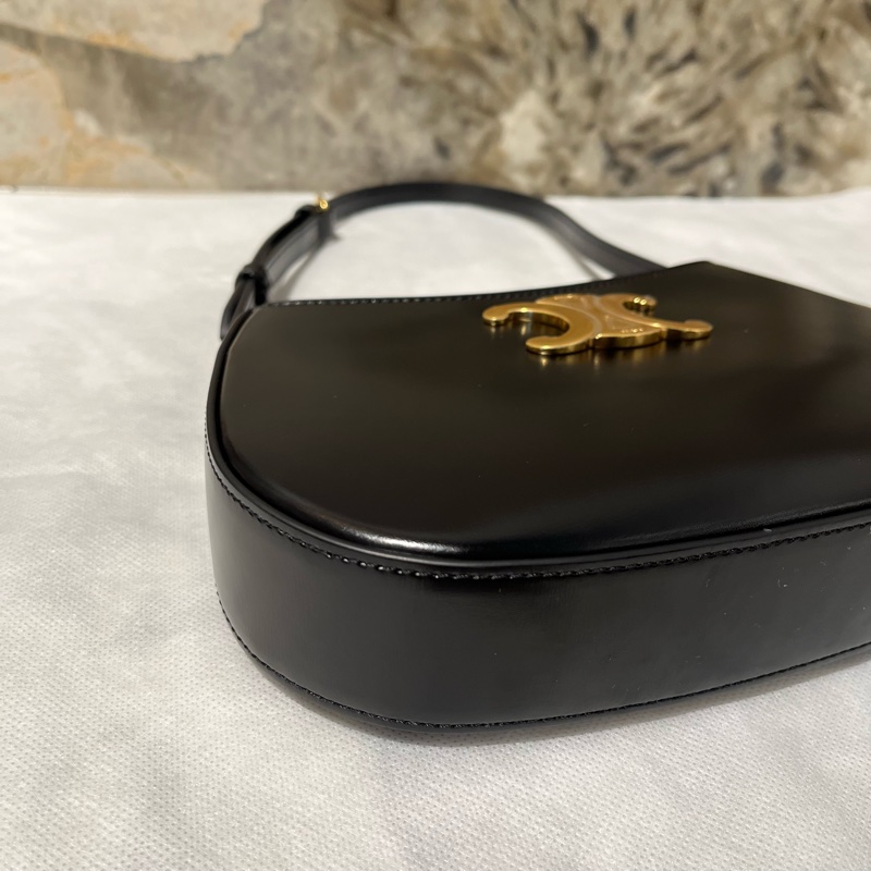 Celine黑金牛皮Tilly中號-5