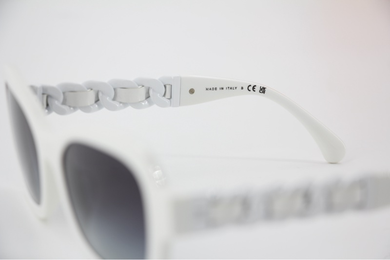 Chanel 22年樹脂白色太陽眼鏡型號5465QA 716/S6-9