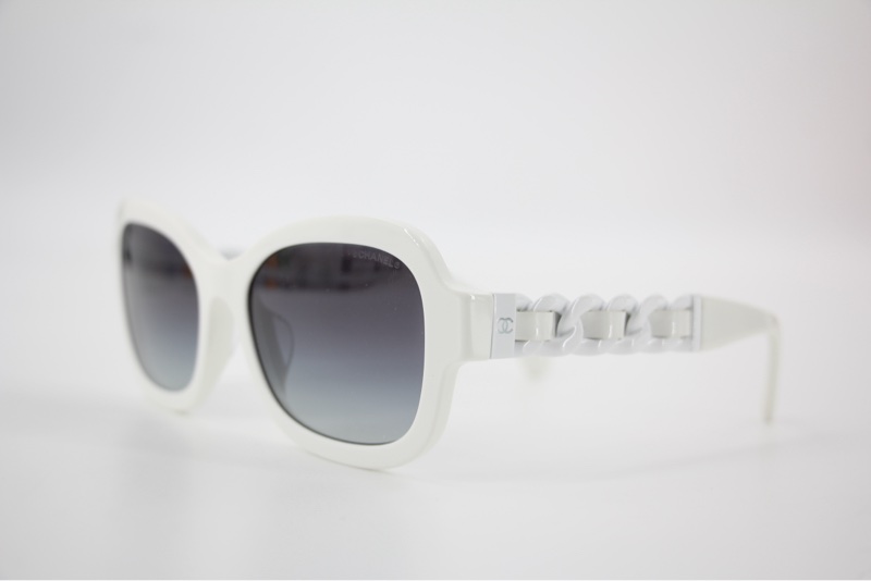 Chanel 22年樹脂白色太陽眼鏡型號5465QA 716/S6-10