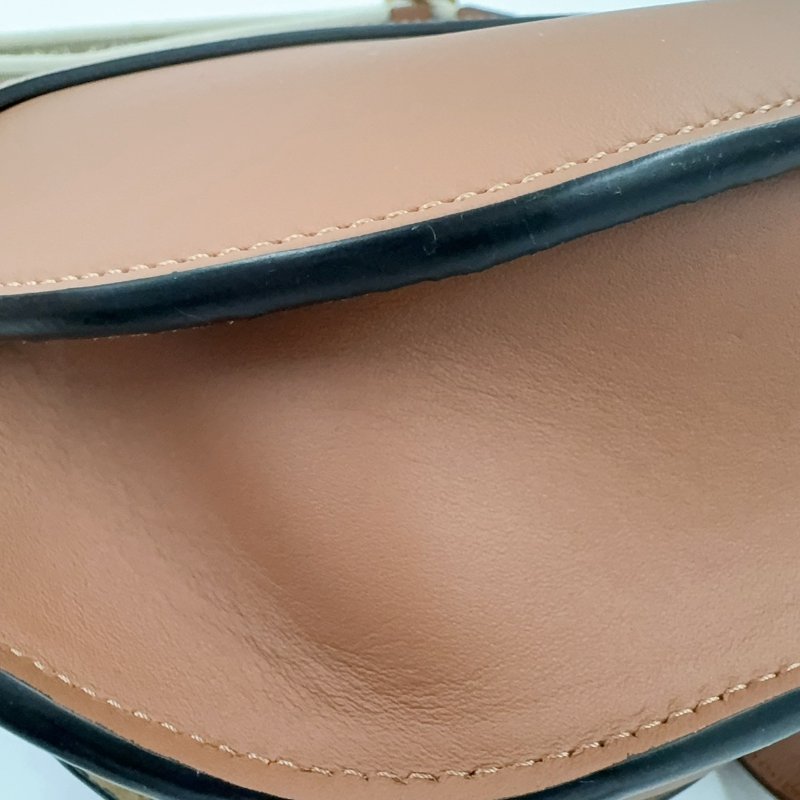 LOEWE棕色牛皮小號GATE斜背包-12