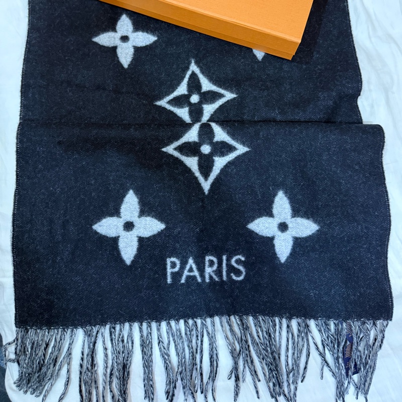 Louis Vuitton 雙面經典羊絨圍巾-5