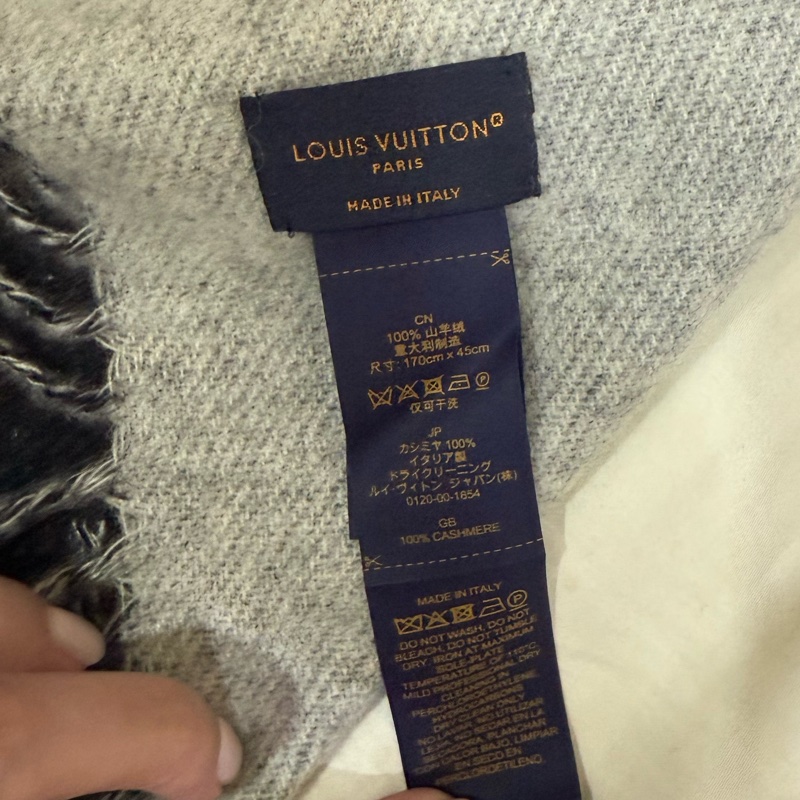 Louis Vuitton 雙面經典羊絨圍巾-8