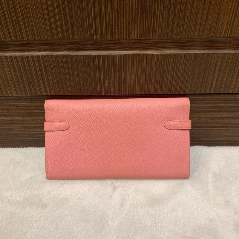Hermes愛馬仕櫻花粉金扣Kelly長款錢包-1