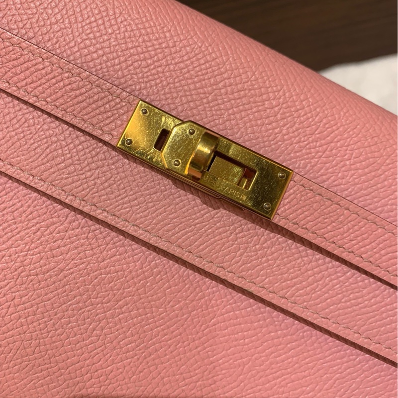 Hermes愛馬仕櫻花粉金扣Kelly長款錢包-3