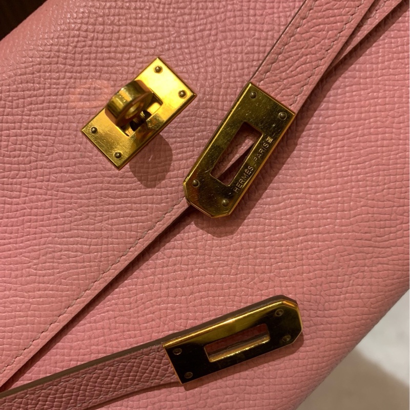 Hermes愛馬仕櫻花粉金扣Kelly長款錢包-5
