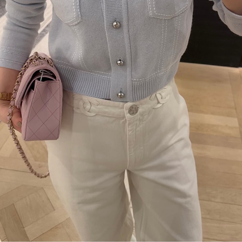 Chanel 25P 腰間logo白色牛仔褲#36-1