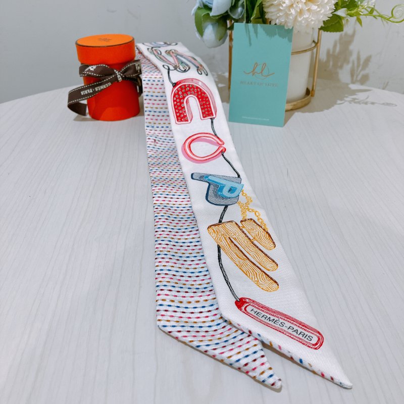 TK1992 愛馬仕 絲巾  Twilly Embroidered Chevaloscope Scarf-1