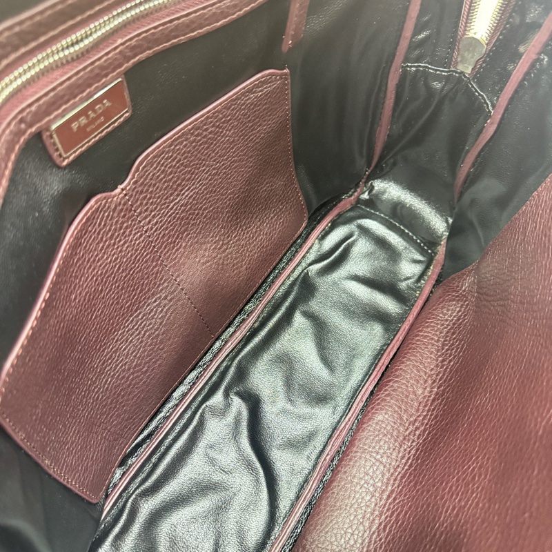 PRADA普拉達全皮手提公文包電腦包 尺寸36x9x28 無附件-9