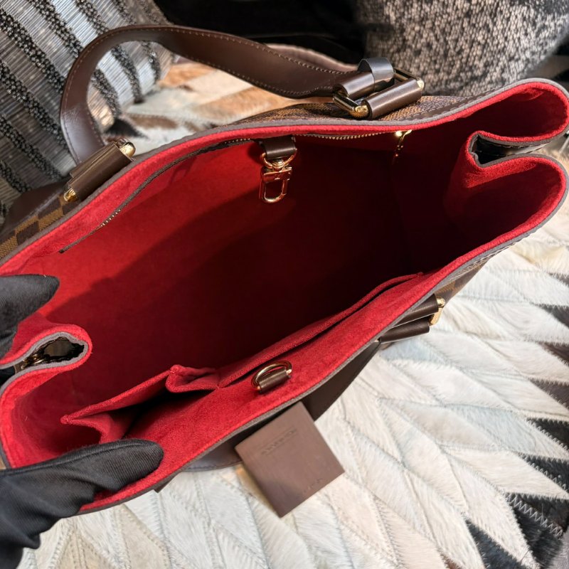 LV咖色拚紅棋盤格托特包-5