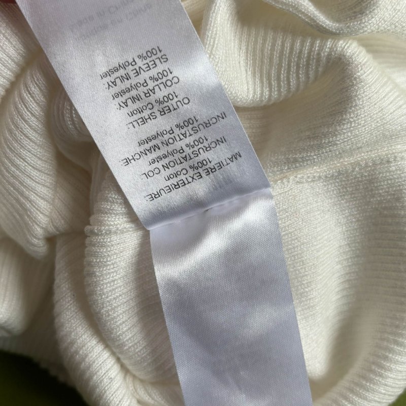 M號::Chloe:: Floral Guipure Lace V-Neck Fitted Top 白色蕾絲V領邊 合身上衣-19