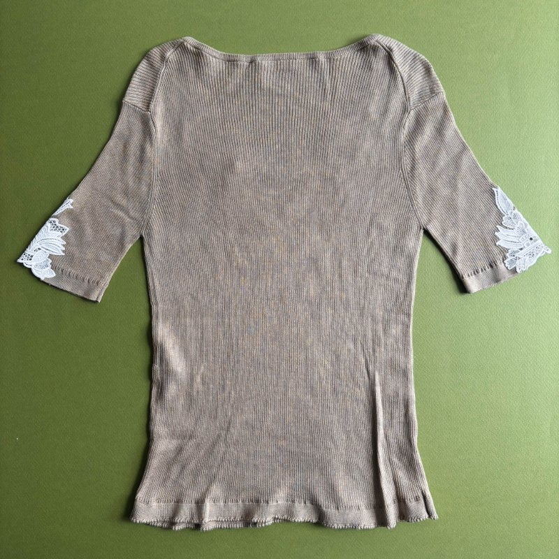 M號::Chloe:: Floral Guipure Lace V-Neck Fitted Top 墨綠色蕾絲V領邊 合身上衣-5