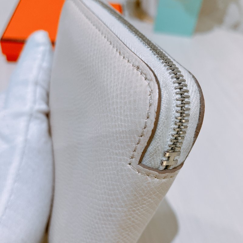 TK1991	愛馬仕 散子包 Hermes Silk In Compact Coin Case Blanc Stamp U-4