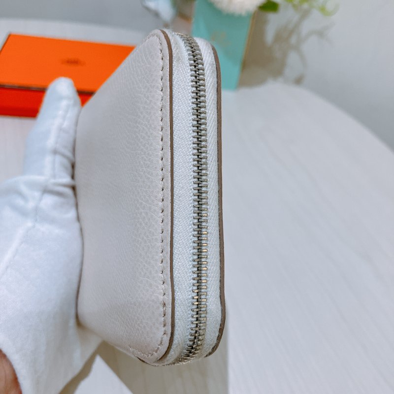 TK1991	愛馬仕 散子包 Hermes Silk In Compact Coin Case Blanc Stamp U-19