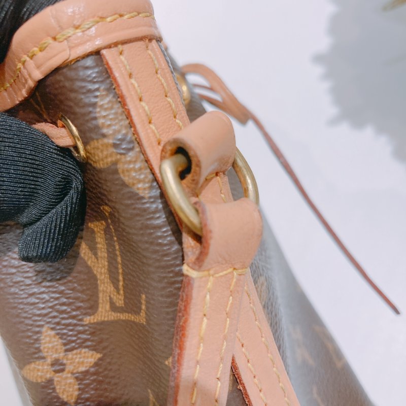 TW4784  Louis Vuitton路易威登 燒賣包 M41346 Nano Noe Bag Monogram Canvas-13