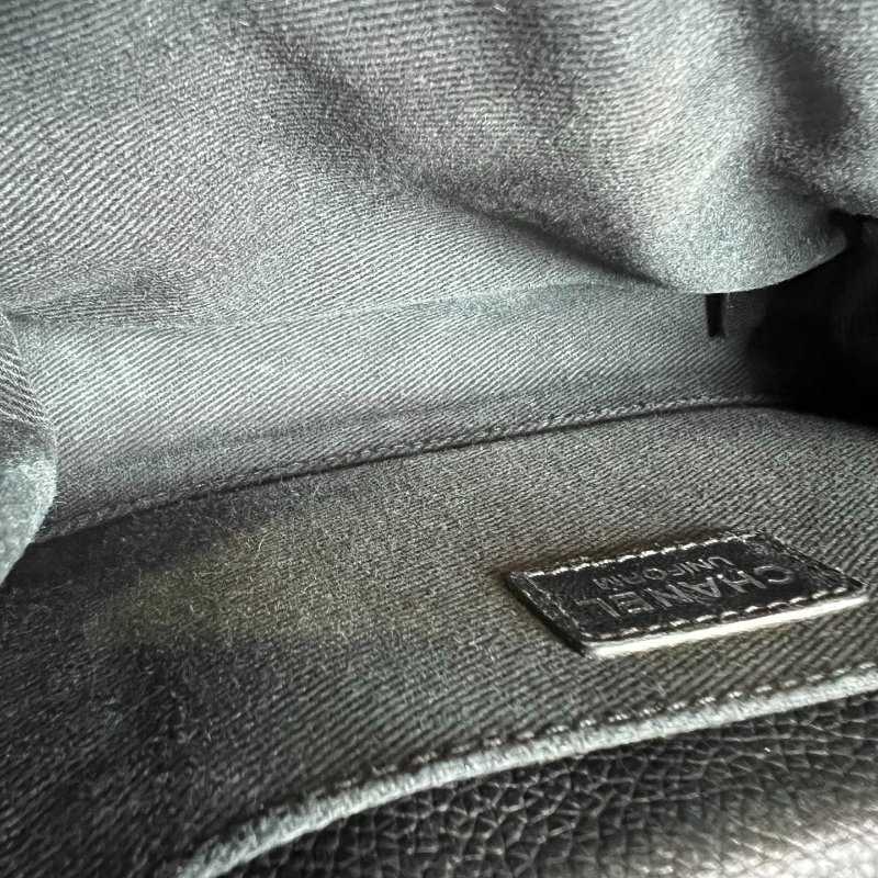 CHANEL 櫃姐腰包荔枝黑-7