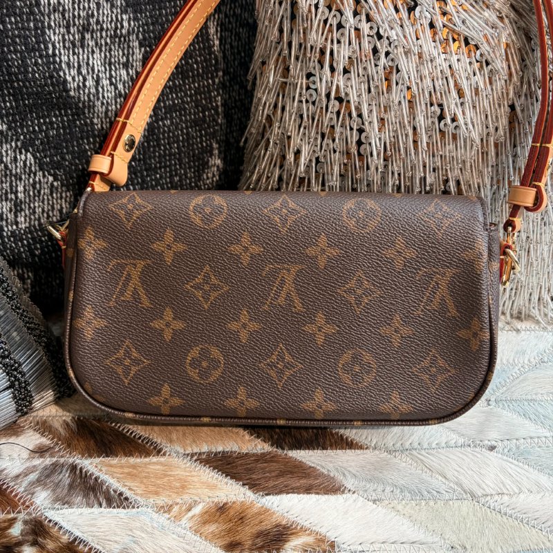 LV 原花紋 IVY 翻蓋兩用款 晶片款-0