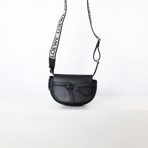 二手Loewe gate mini 經典黑