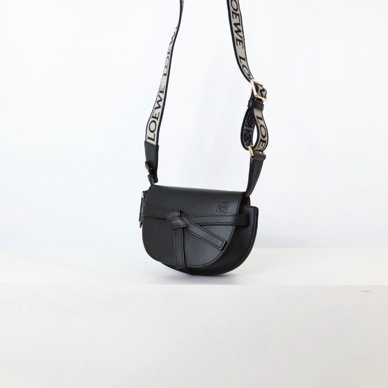 二手Loewe gate mini 經典黑-1