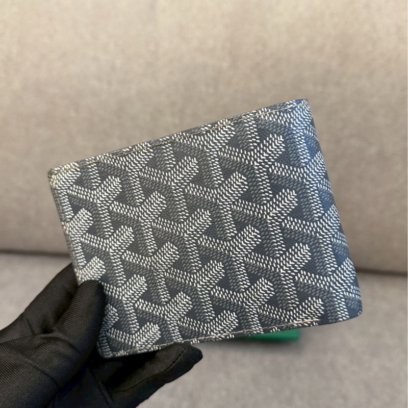 GOYARD灰色八卡短夾-4