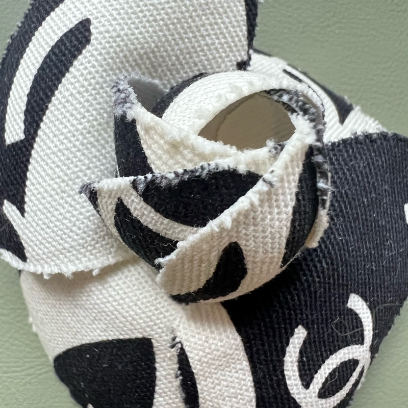 Chanel山茶花胸針-0