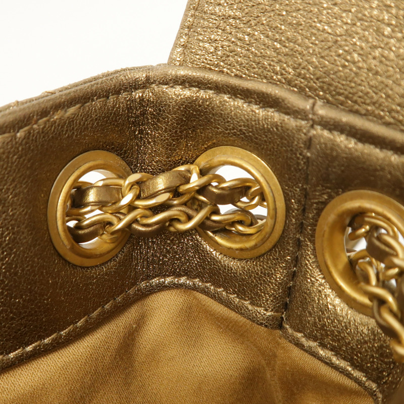 CHANEL 羊皮皮革Drawstring Bag金扣肩背袋-14