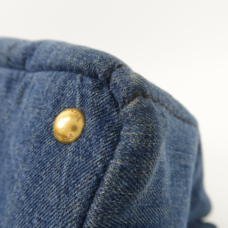 PRADA 牛仔布Canapa Large Tote金扣手挽袋-9