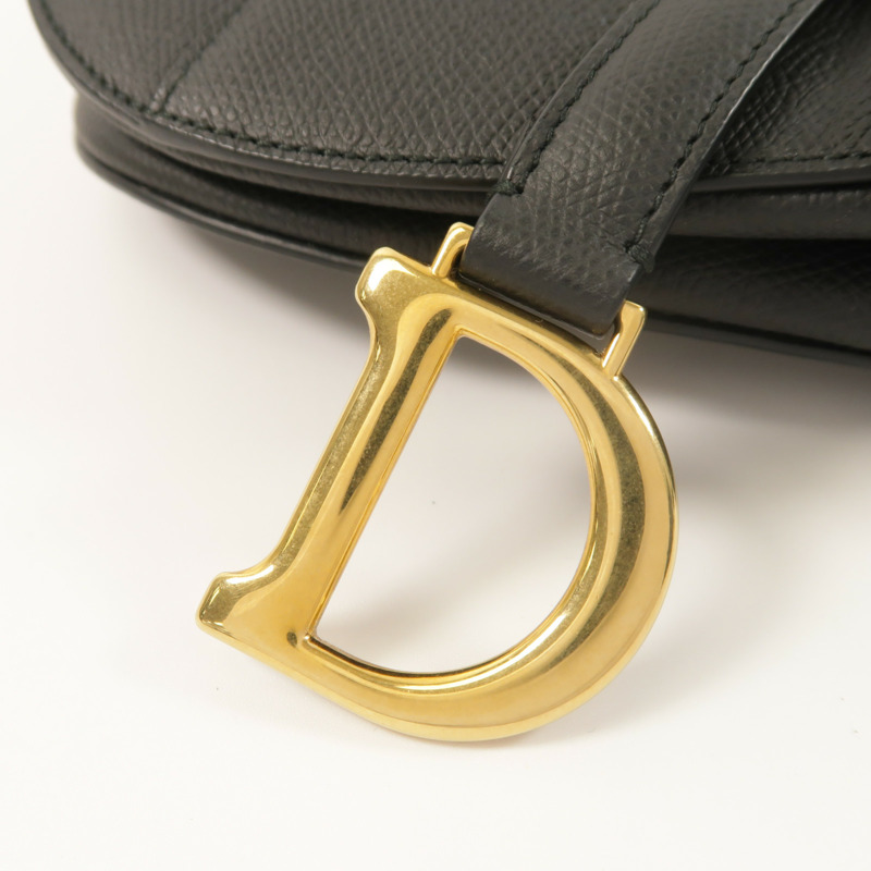 Dior 牛皮皮革Mini Saddle金扣手挽袋-15